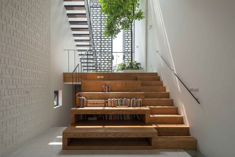 Beyond Circulation: Stair Solutions for Small-Footprint Living in Asia - Image 6 of 16