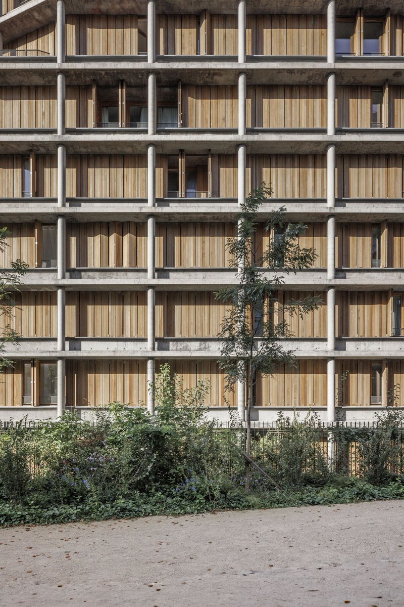 Neighborhood in Paris - Media Library and Family Flats, Student Residence, and Social Housing Units / La Architectures + Atelier Régis Roudil Architectes + Nicolas Hugoo Architecture - Image 11 of 36