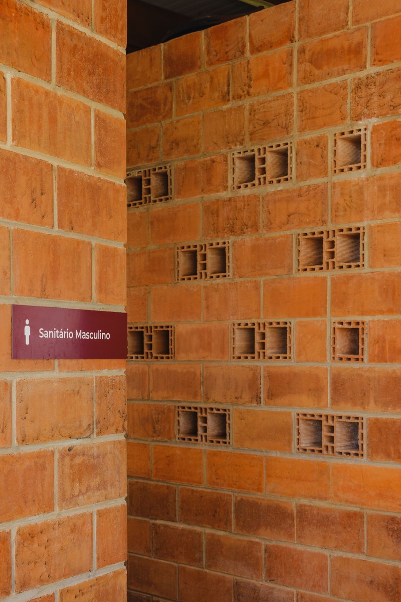 Parque Linear Córrego do Bispo / Natureza Urbana - Imagem 16 de 24