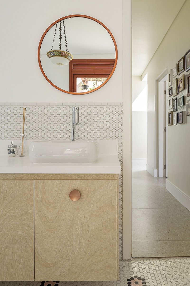 Casa Lechuza / ARKITITO Arquitetura - Fotografia de Interiores, Banheiro, Prateleira, Pia