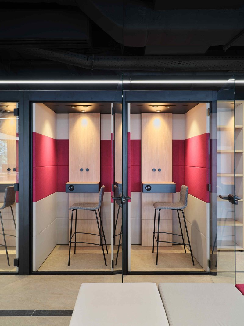 Narxoz University Business School / AGP Architects - Interior Photography, Chair, Table, Glass