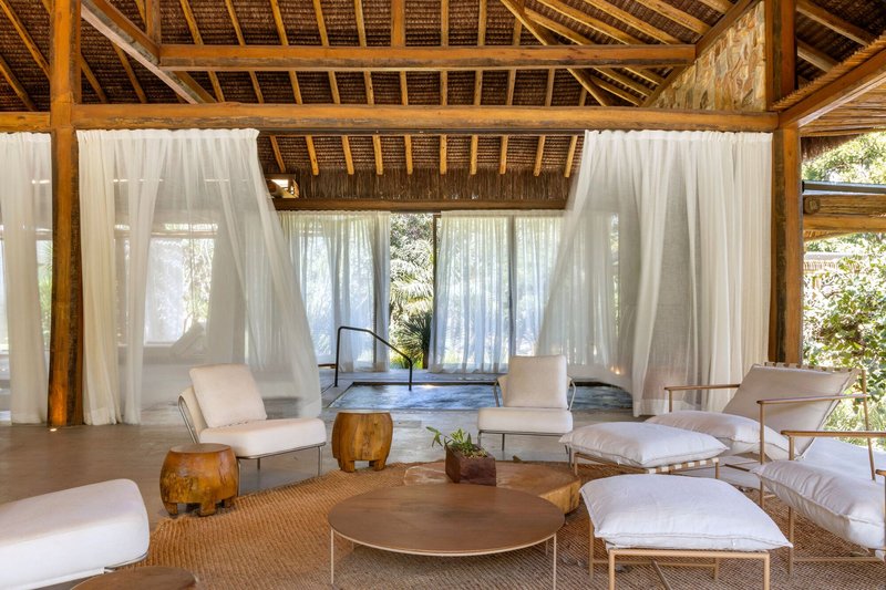 Spa / Angela Castilho Arquitetura e Interiores - Fotografia de Interiores, Sala de Estar, Madeira, Cadeira